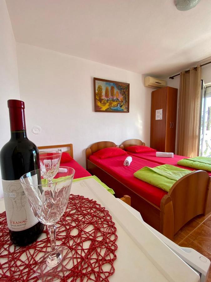 Apartments Nasufaga Ούλτσιν Εξωτερικό φωτογραφία
